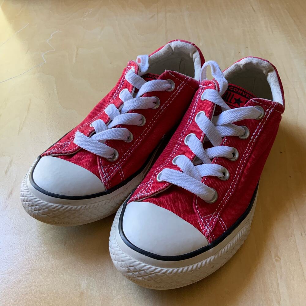 Converse Chuck Taylor All Star Classic Low Top Red Canvas Sneakers For Kids